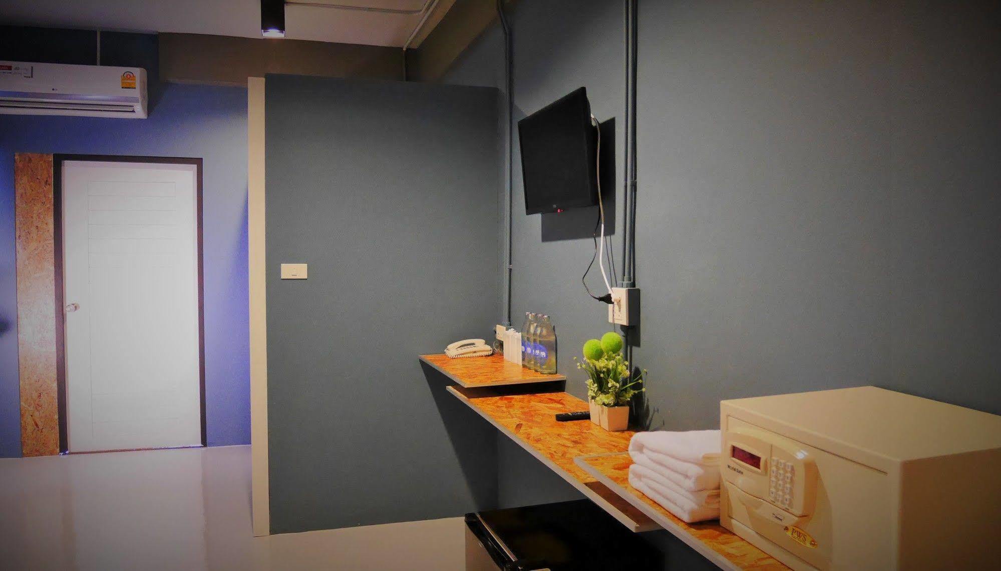 Hostel Amity Poshtel Krabi Zewnętrze zdjęcie